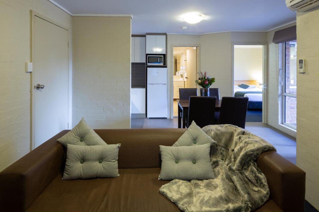 Ibis Styles Канбера Екстериор снимка